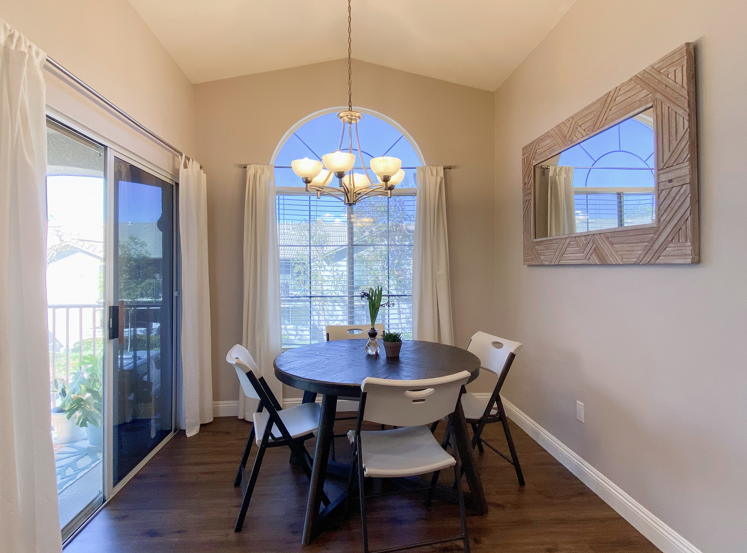 Chaumont Condo Dining Room Airy and Bright