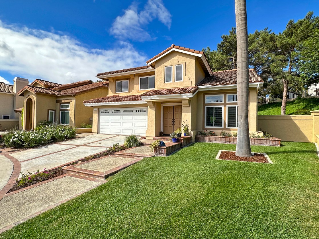 Helping a Friend Sell Her&nbsp;Home