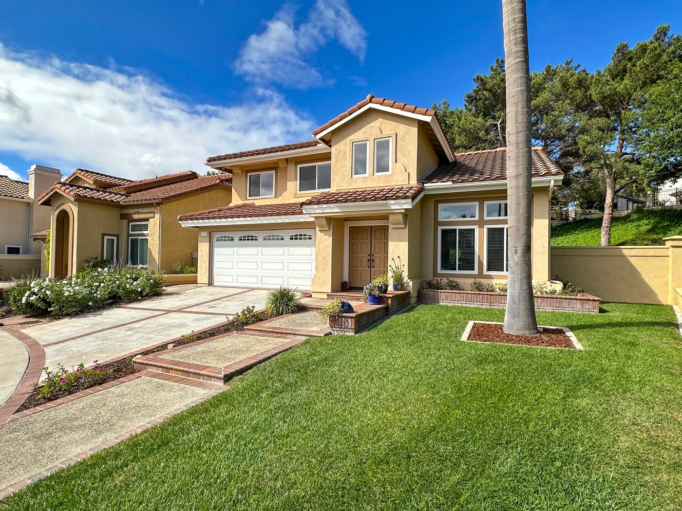 Mission Viejo Home Front Yard Staged Home